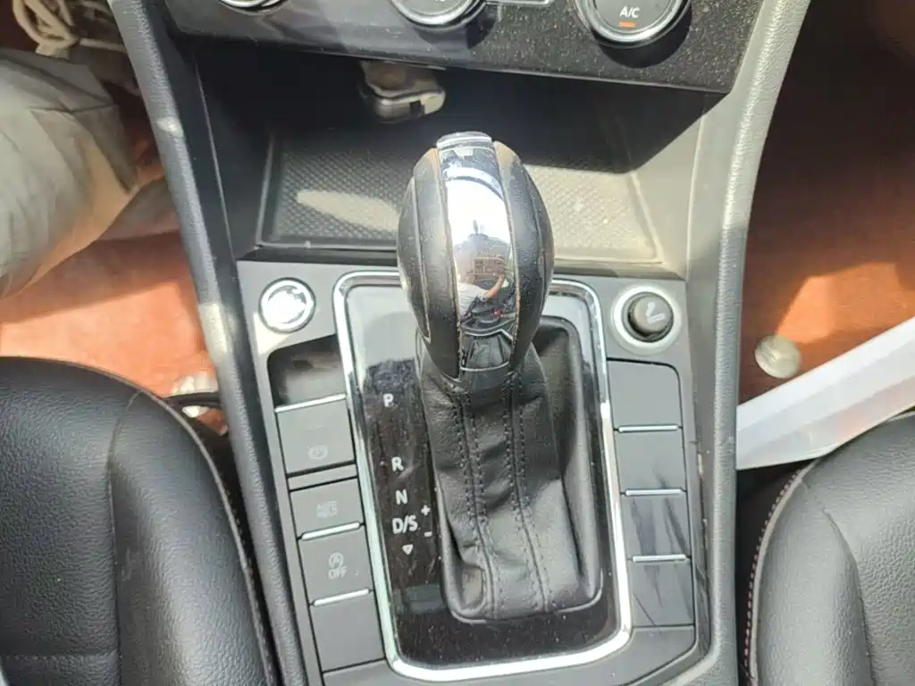 Volkswagen Bora — миниатюра 14