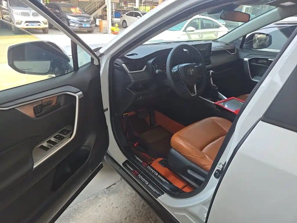 Toyota Wildlander — миниатюра 16