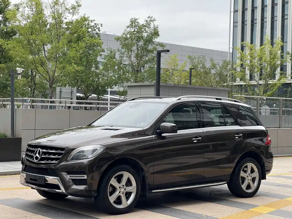 Mercedes-Benz M-Class