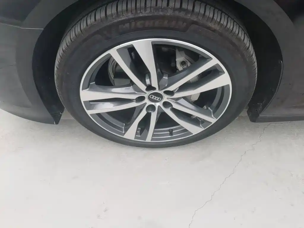 Audi A6L — миниатюра 23