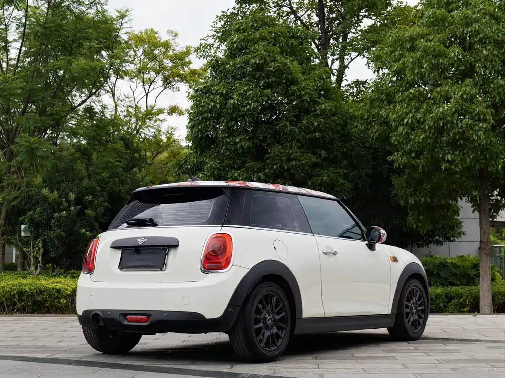 MINI Mini — миниатюра 6