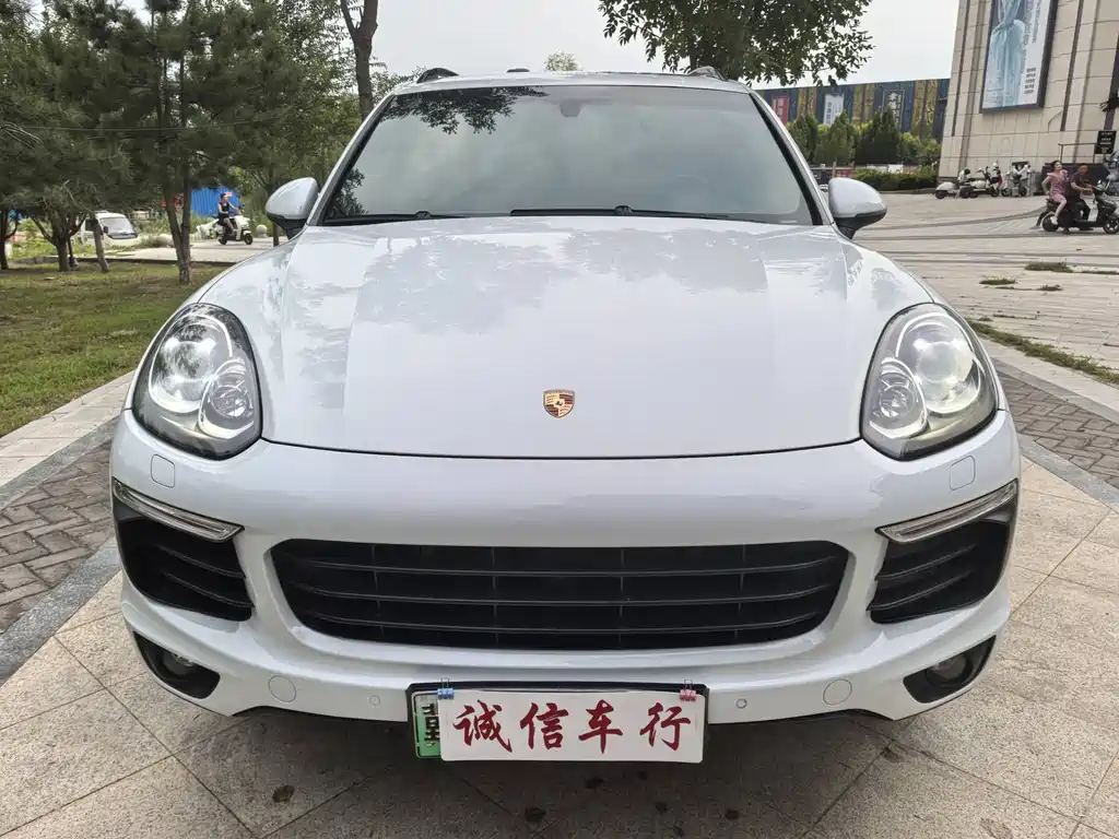 PORSCHE CAYENNE NEW ENERGY