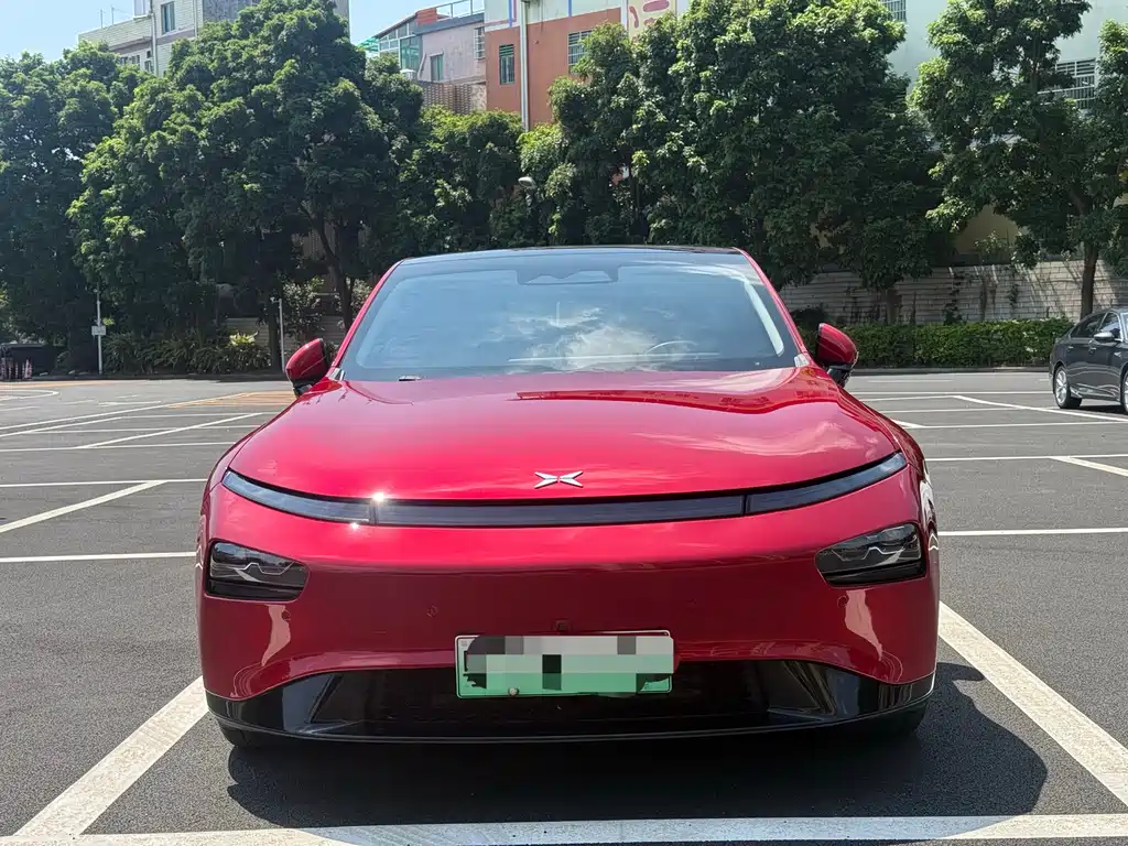 XPeng P7 — миниатюра 2