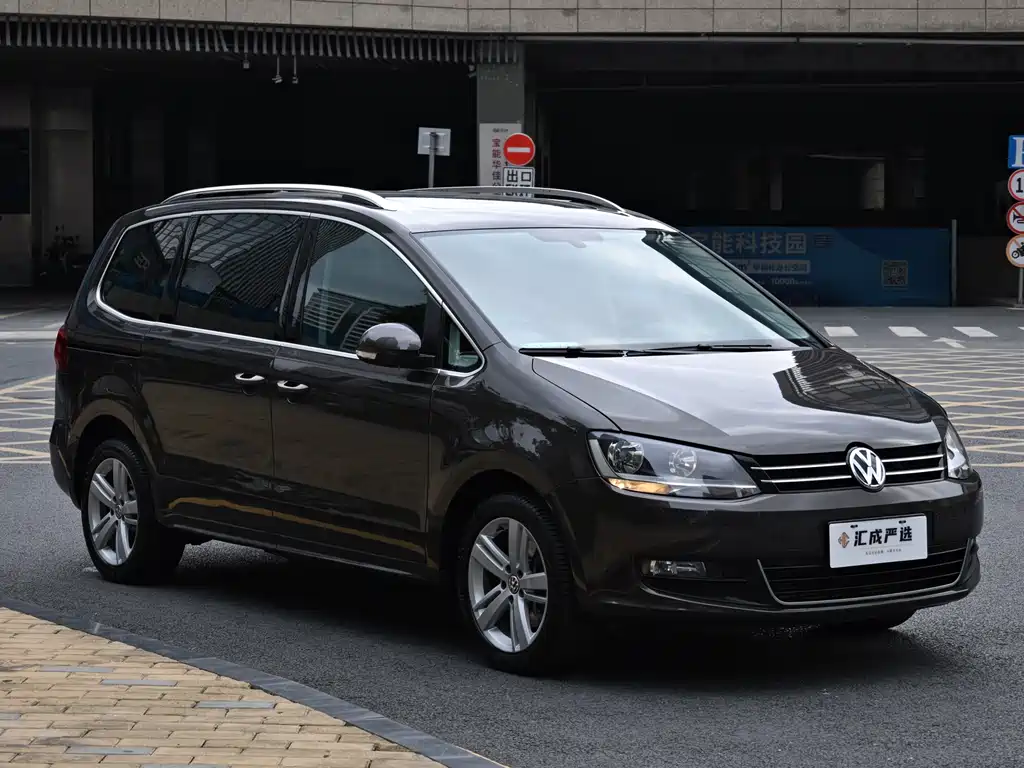 Volkswagen Xia 2018 380TSI 7 мест