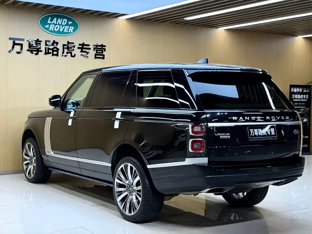 Land Rover Range Rover — миниатюра 18