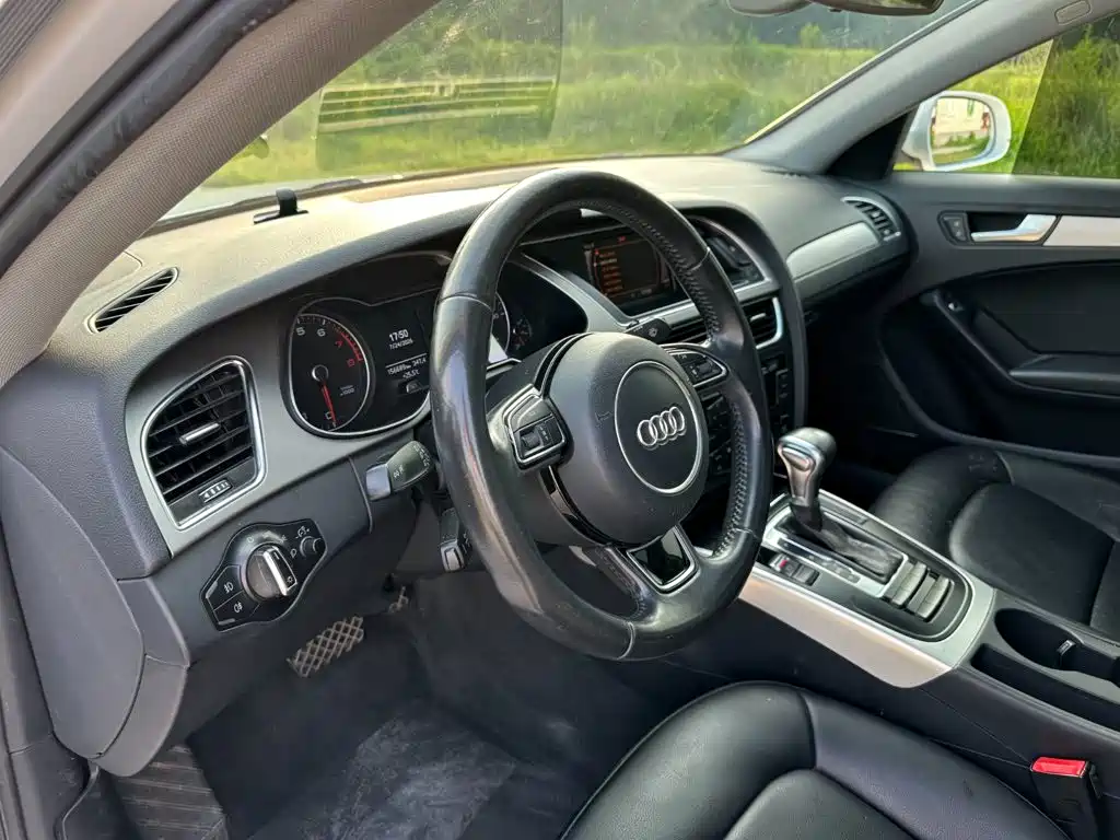 Audi A4L — миниатюра 14