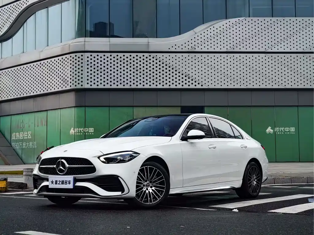 Mercedes-Benz C-Class 2025