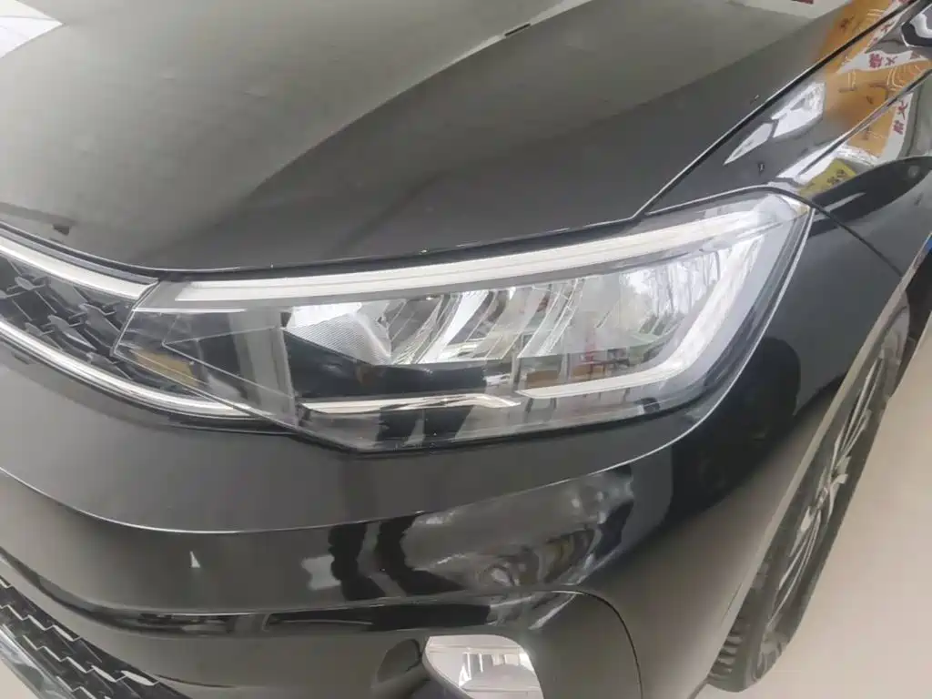 Volkswagen Lavida — миниатюра 24