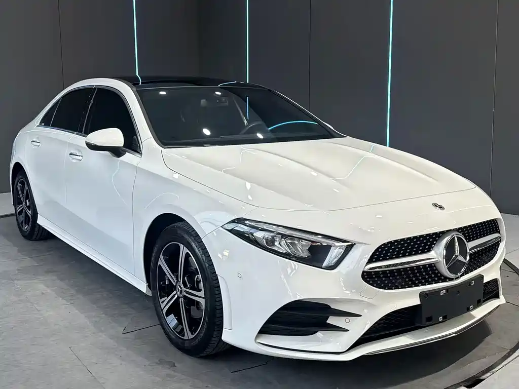 Mercedes-Benz A-Class — миниатюра 3