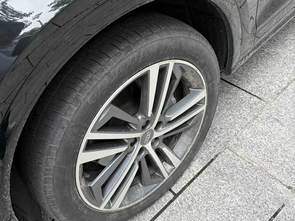 Audi Q5L 2020 40 TFSI Fashion
