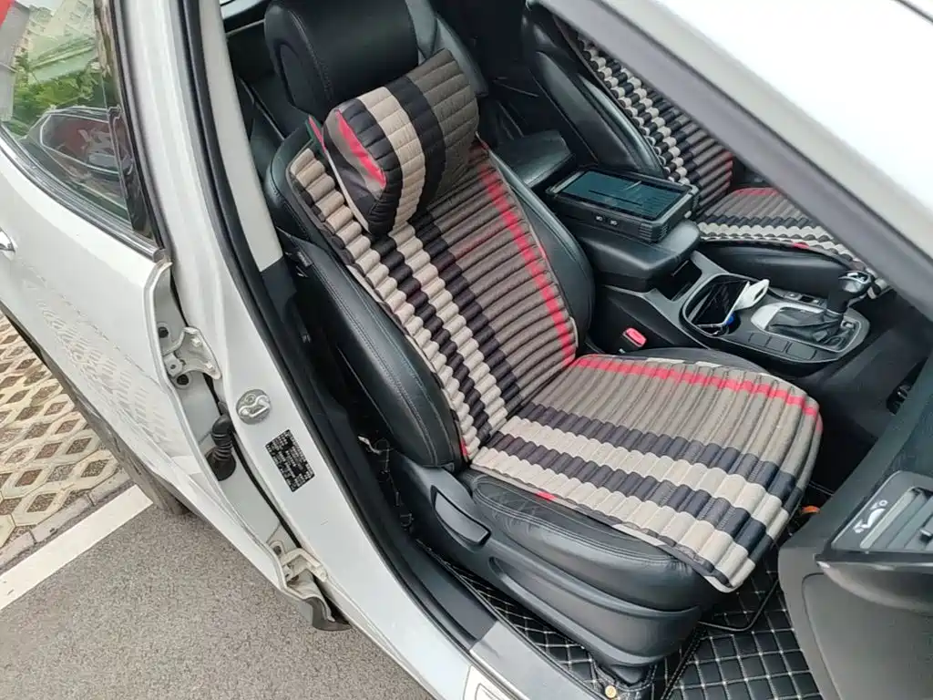 Hyundai Santa Fe — миниатюра 25