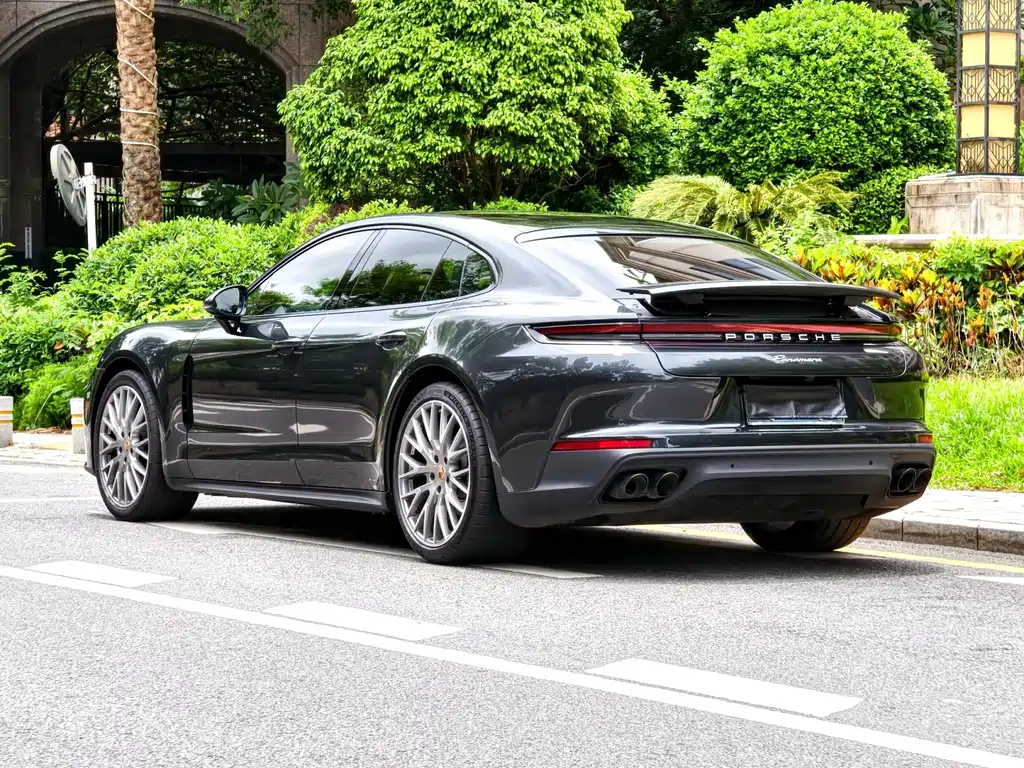 Porsche Panamera — миниатюра 16