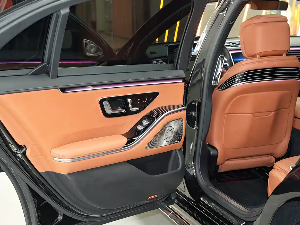 Mercedes-Benz S-Class — миниатюра 8