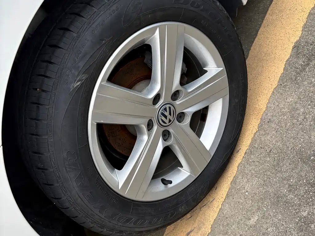 Volkswagen Lamando — миниатюра 10