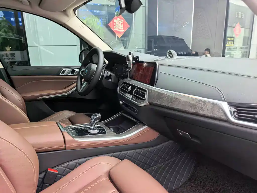 BMW X5 (Import) — миниатюра 6