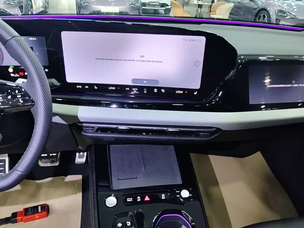 Audi Audi A5L — миниатюра 13