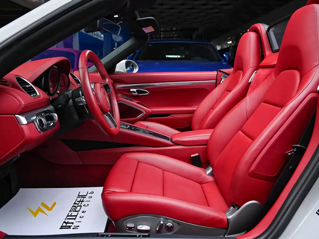Porsche 718 2022 Boxster 2.0T