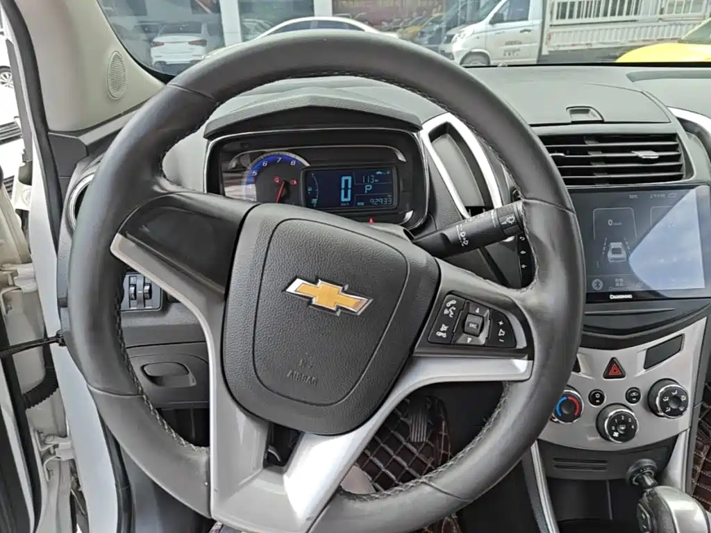 Chevrolet Trax — миниатюра 11