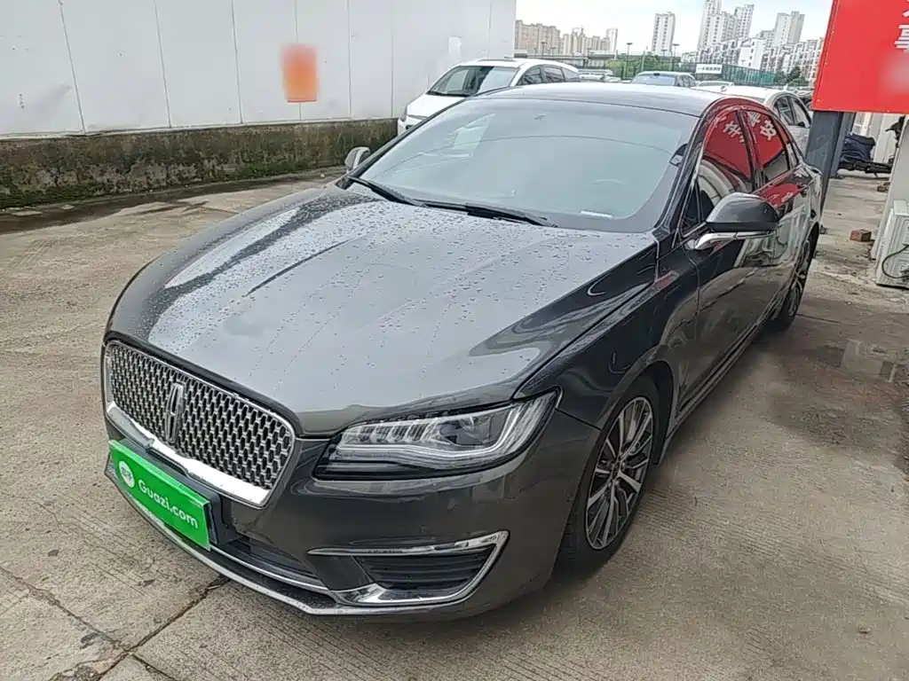Lincoln MKZ — миниатюра 2