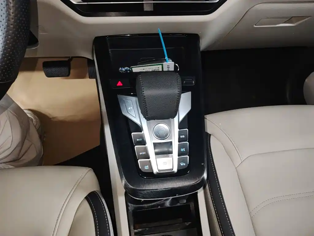 BYD Yuan Pro — миниатюра 14