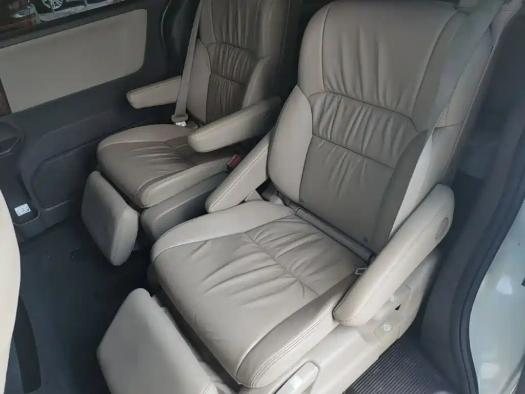 Honda Odyssey — миниатюра 17