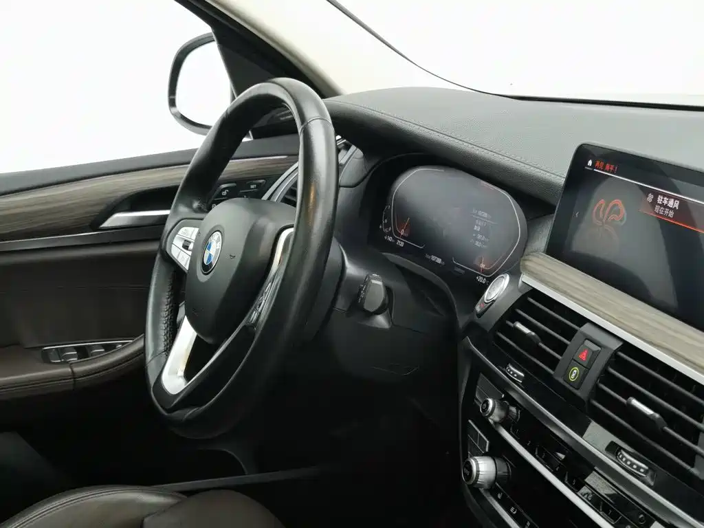 BMW X3 — миниатюра 22