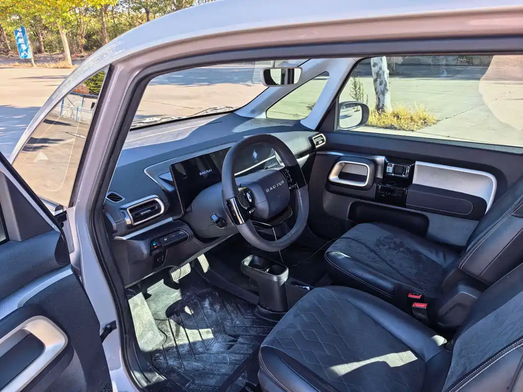 Baojun KiWi EV — миниатюра 8