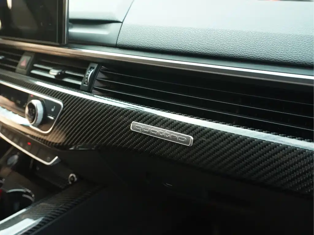 Audi A4L — миниатюра 11