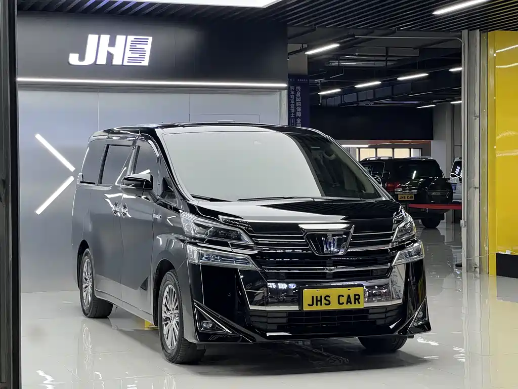 Toyota Vellfire — миниатюра 3