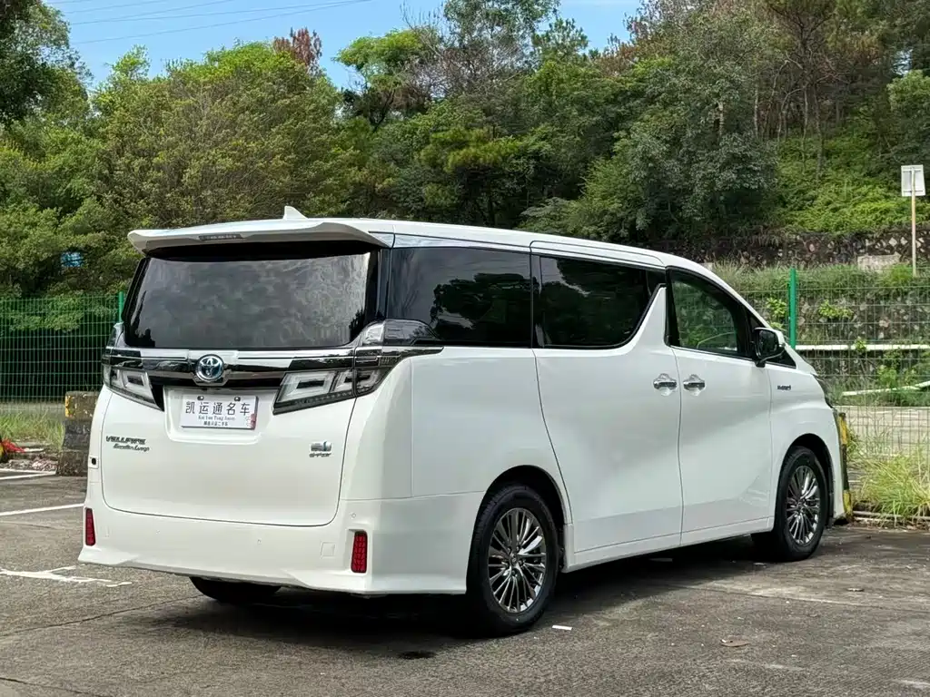 Toyota Vellfire — фотографии объявления, Фото 10