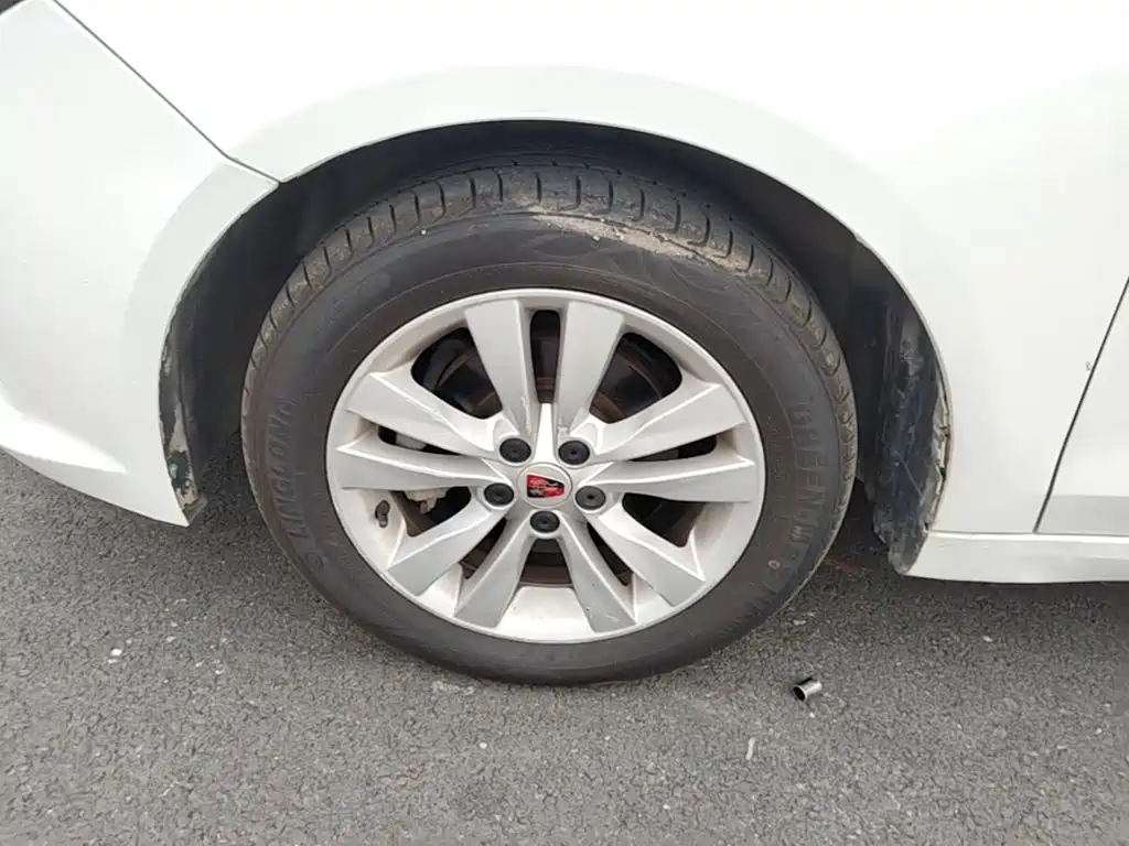 Roewe 360 — миниатюра 23
