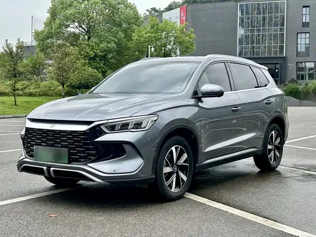 2025 BYD Song Plus