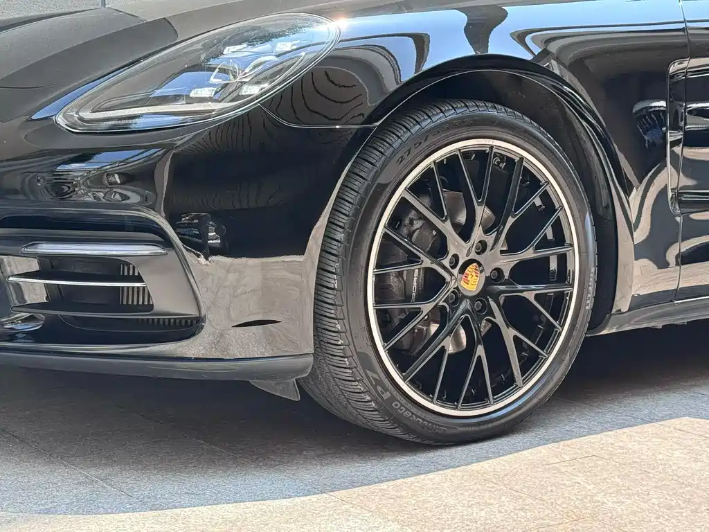 Porsche Panamera 2019 Panamera 4 Executive Long Wheelbase 2.9T