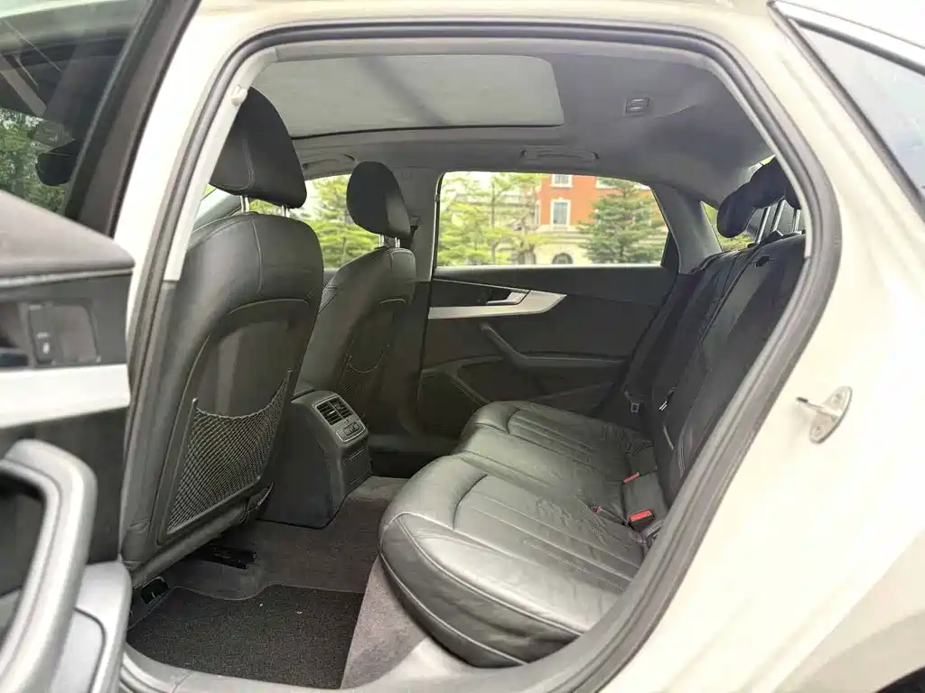 Audi A4L — миниатюра 6
