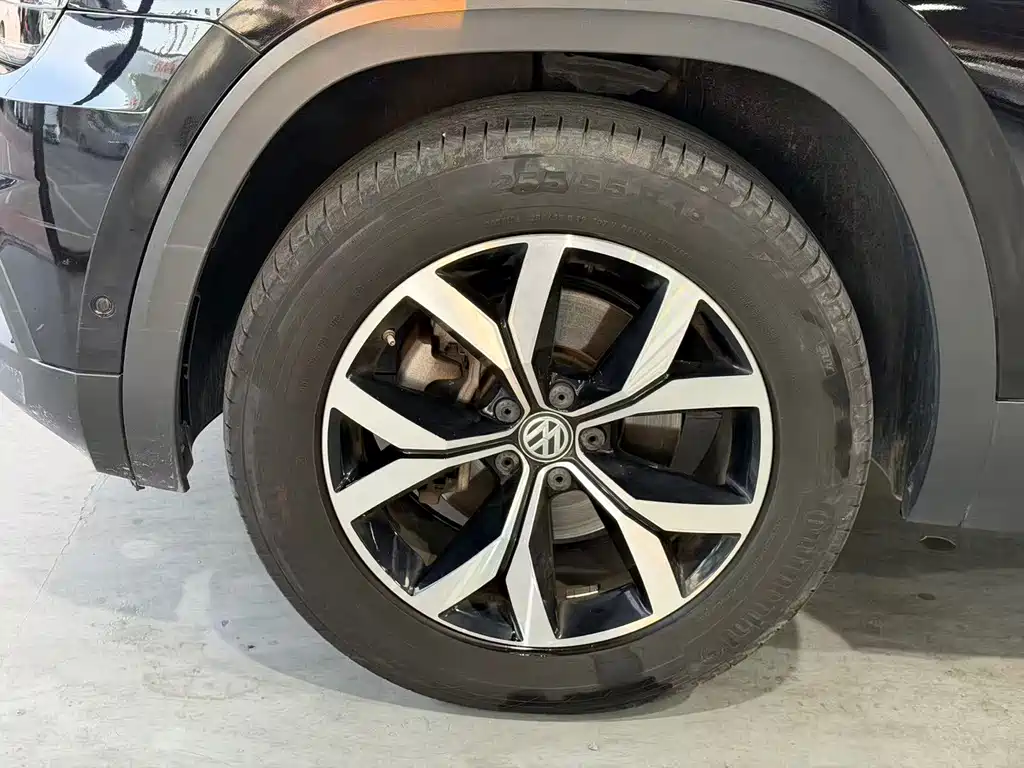 Volkswagen Teramont — миниатюра 4