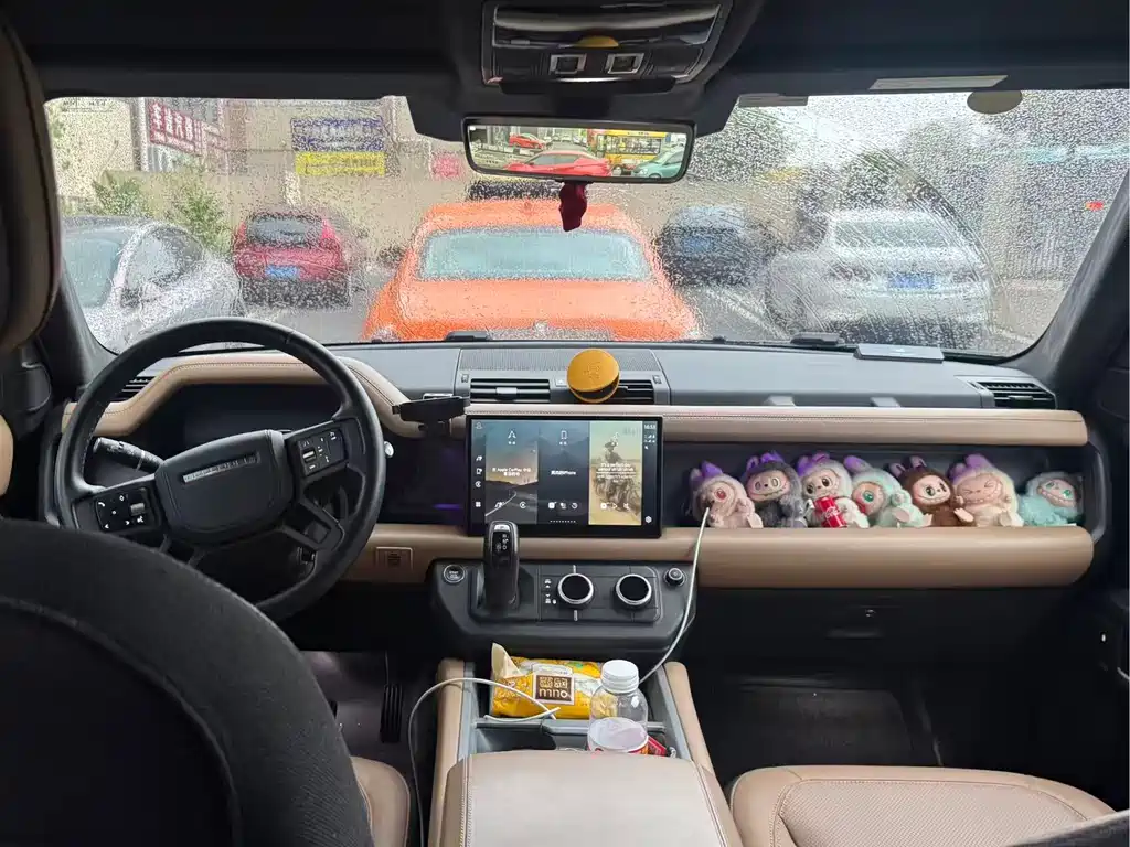 Land Rover Defender — миниатюра 9