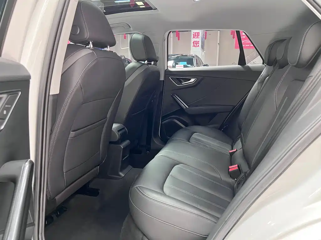 Audi Q2L — миниатюра 7