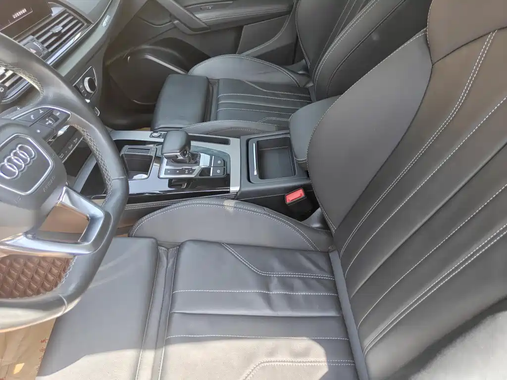 Audi Q5L 2021 40 TFSI Fashion