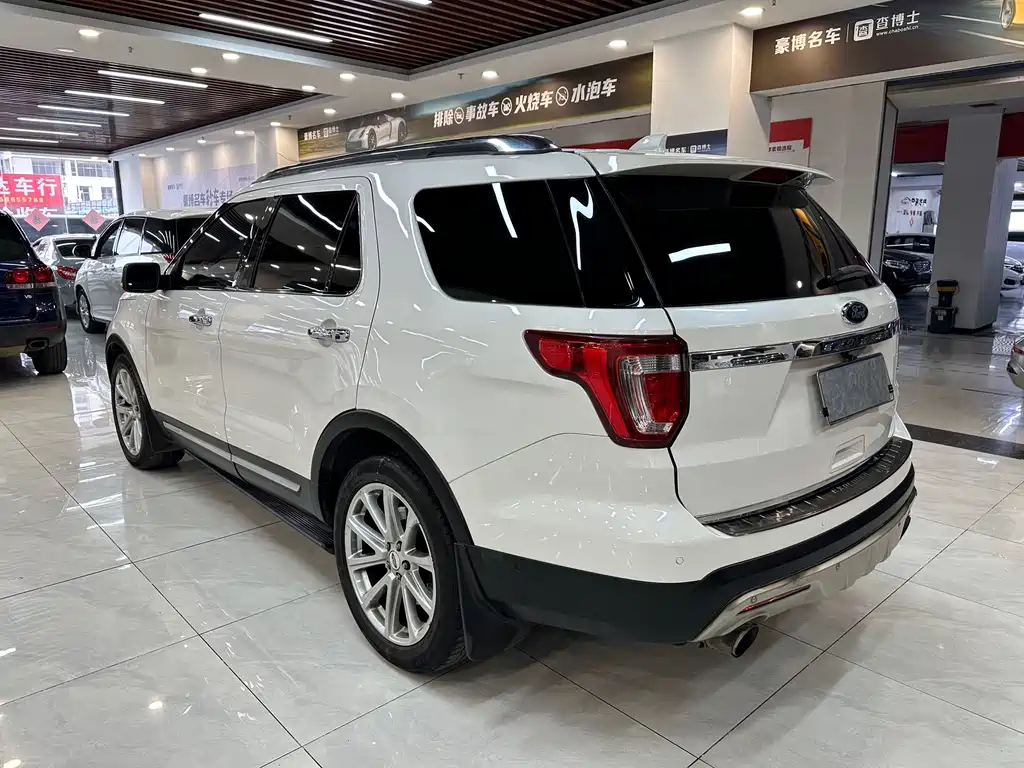 FORD EXPLORER