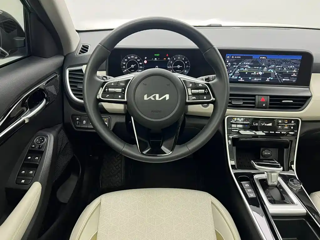 Kia Seltos — миниатюра 17