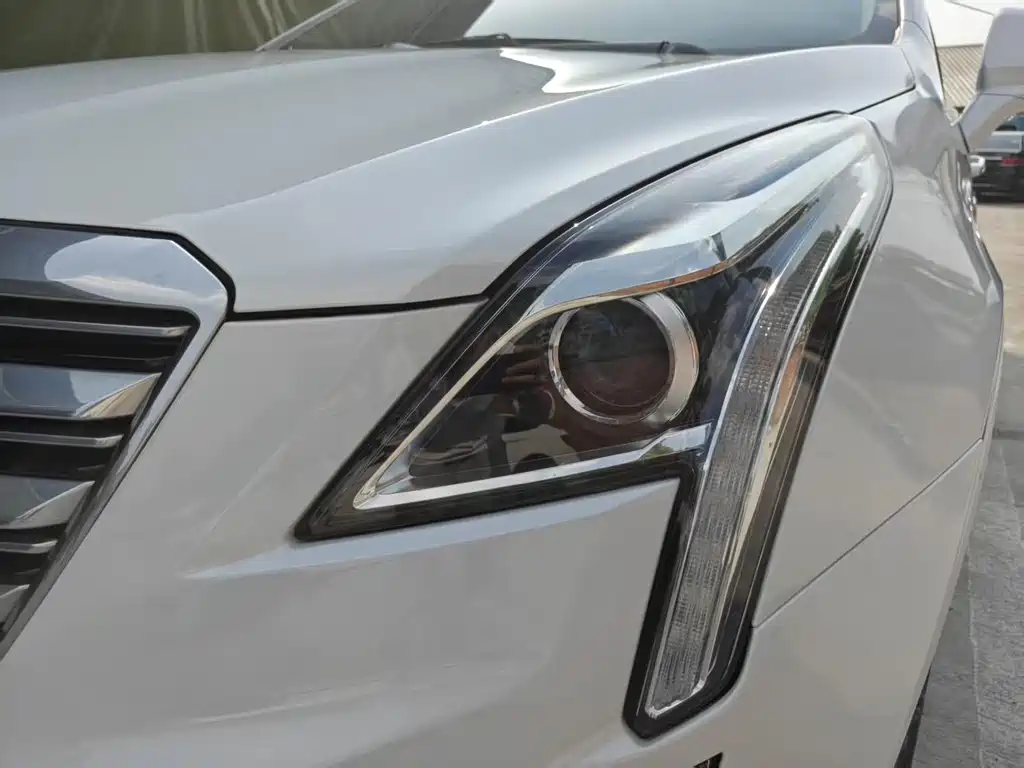 Cadillac XT5 2016 25T Luxury