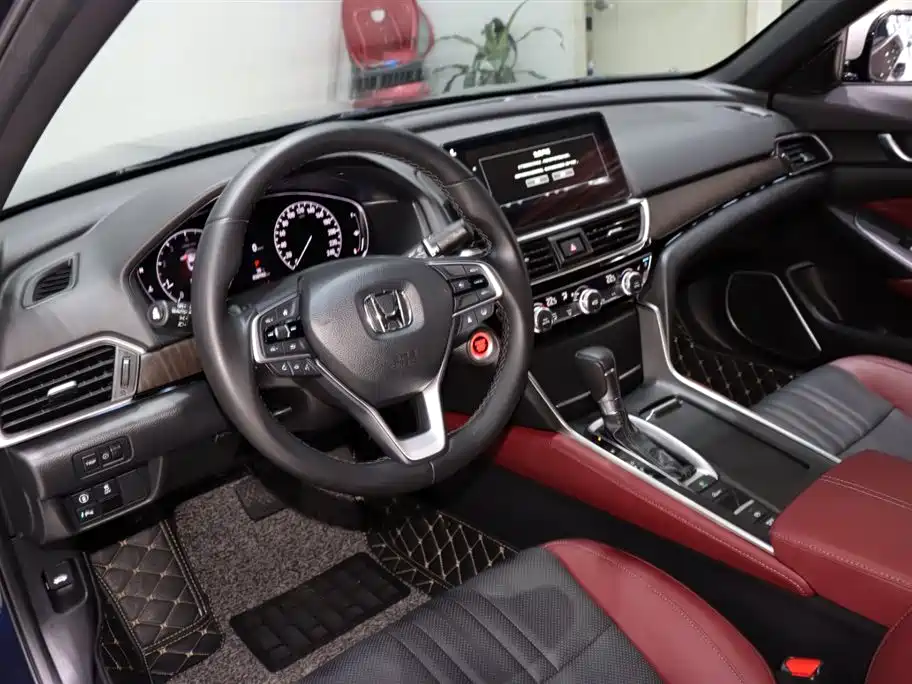 Honda Inspire 2022 260TURBO