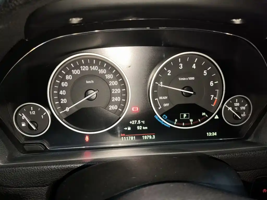 BMW 3 Series — миниатюра 12