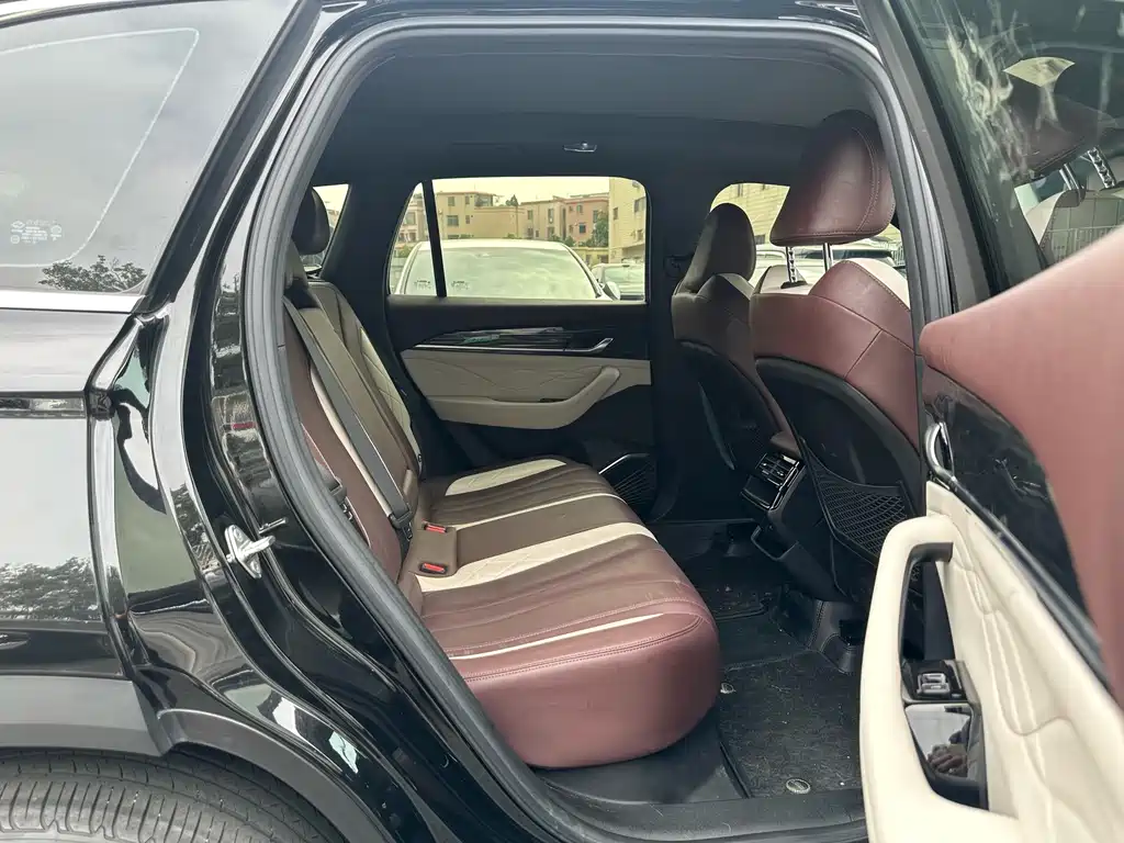 GEELY AUTOMOBILE XINGYUE L