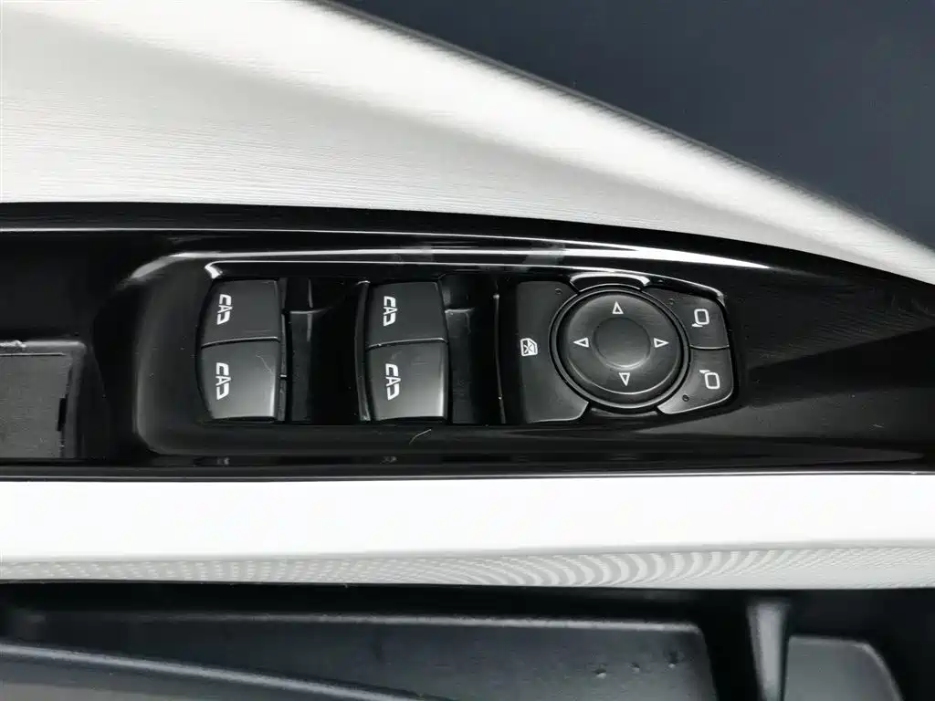 BUICK SLIGHTLY BLUE 6