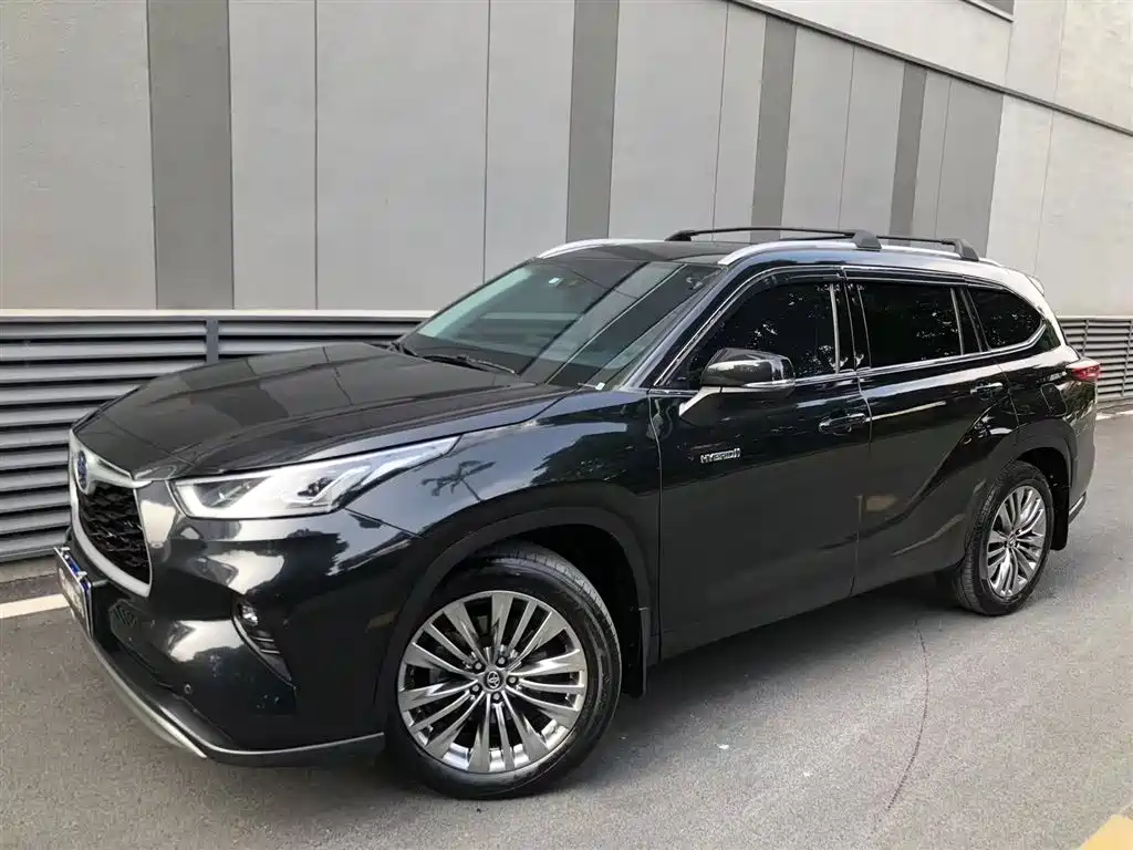 Toyota Highlander 2022