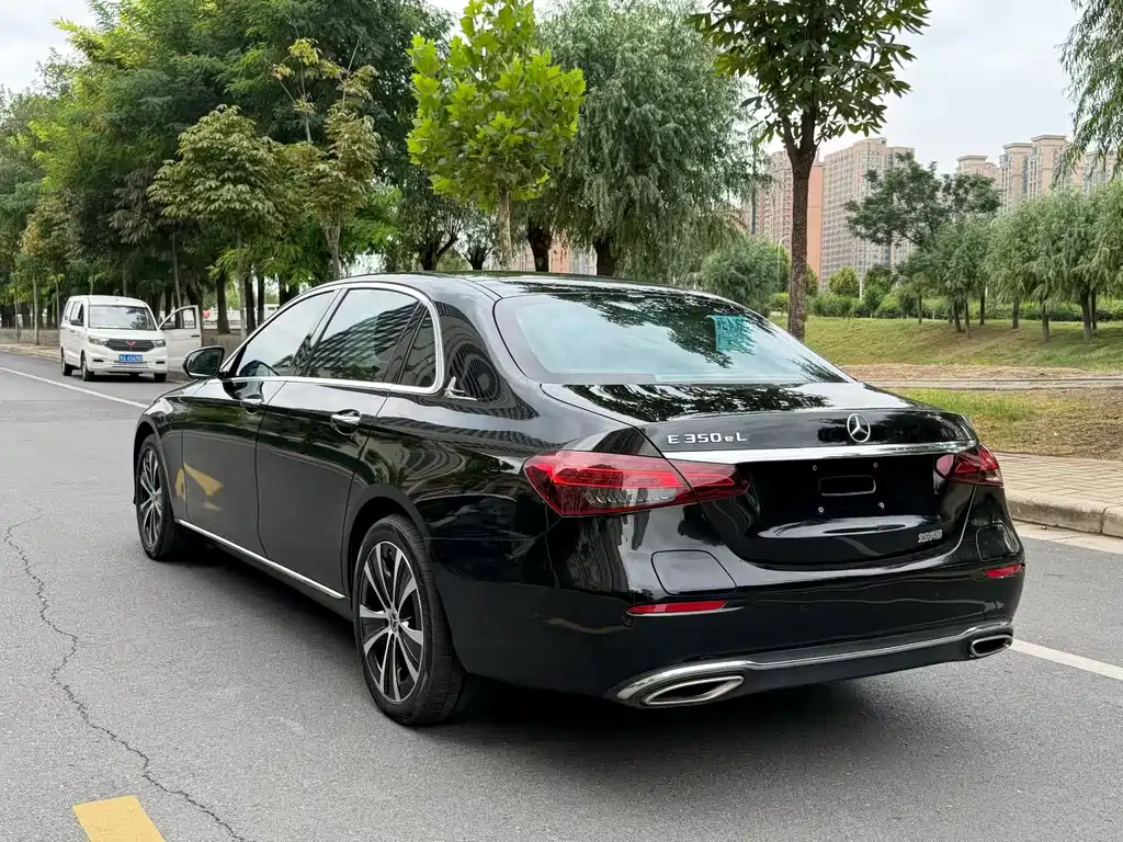 Mercedes-Benz E-Class New Energy — миниатюра 7