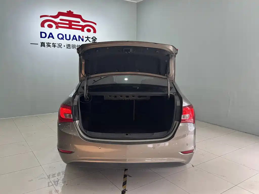Buick Excelle GT 18T DCT Elite Type, фото 13