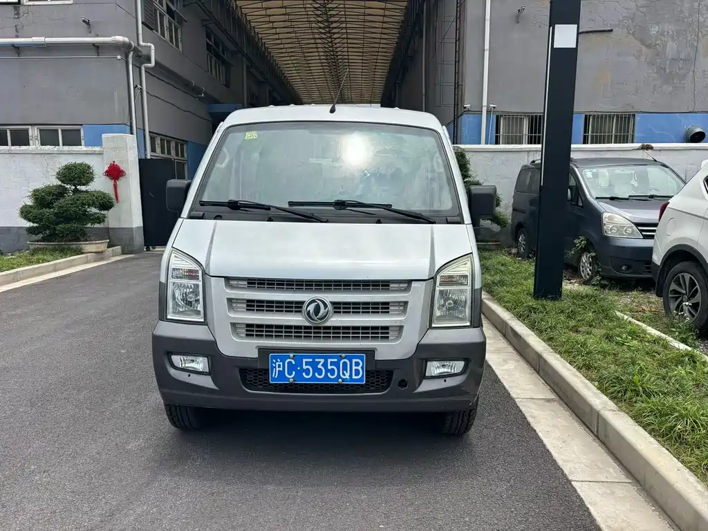 Купить DFSK C37