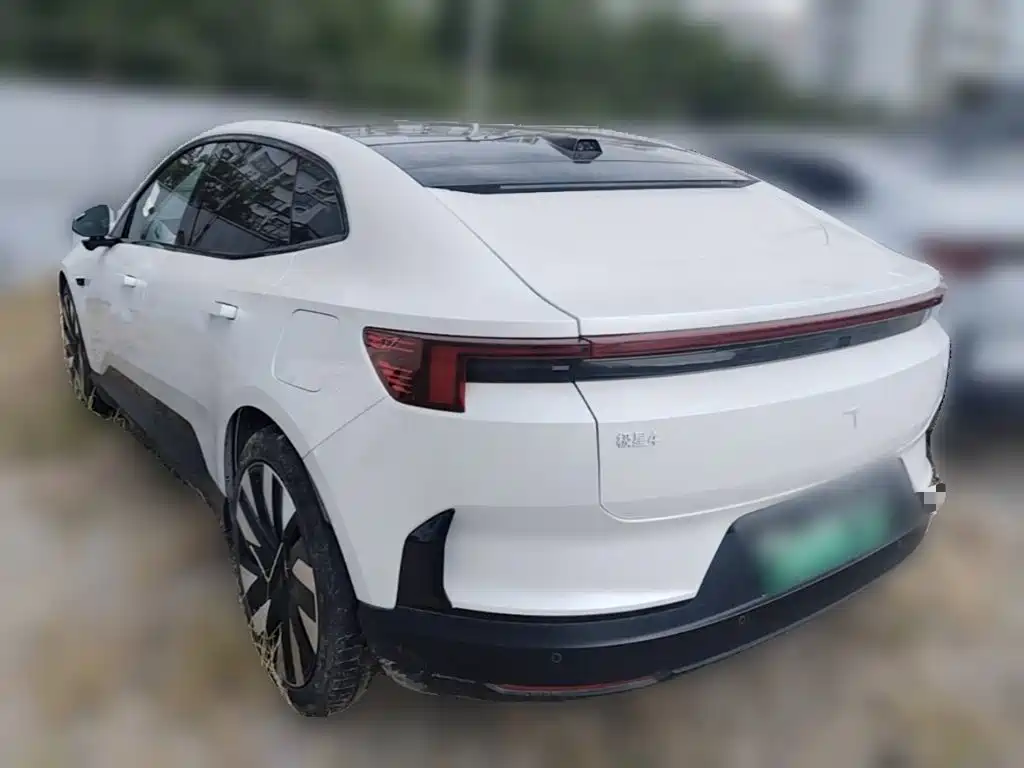 Polestar Polestar 4 — миниатюра 7